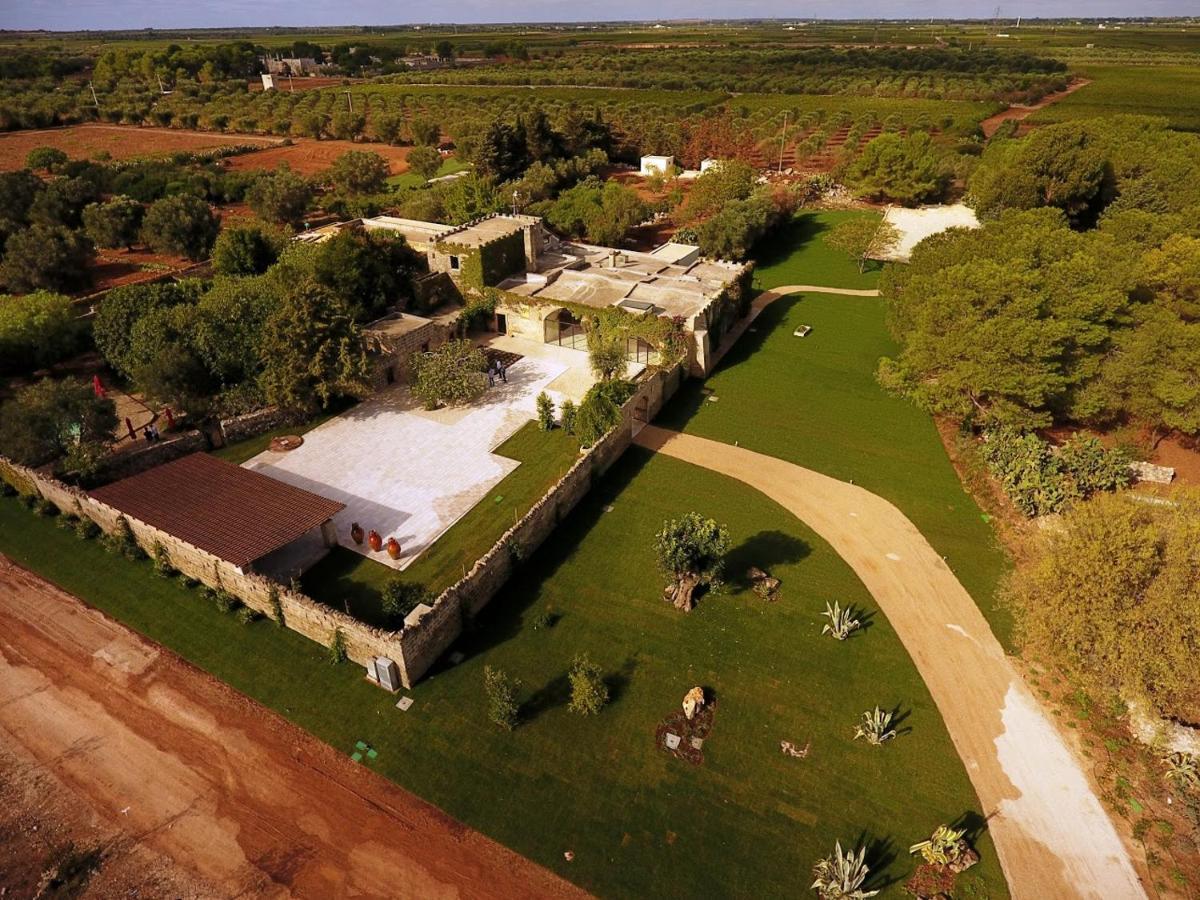 Masseria Li Reni マンドゥーリア エクステリア 写真